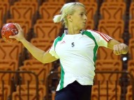 Triscsuk Krisztina a Kohásznál folytatja