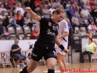 Sánta Dóra visszavonul