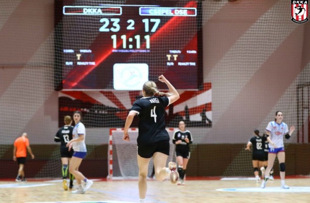 Korosztályos együtteseink a téli szünet előtti utolsó fordulóban léptek pályára. Korosztályos együtteseink a téli szünet előtti utolsó fordulóban léptek pályára.